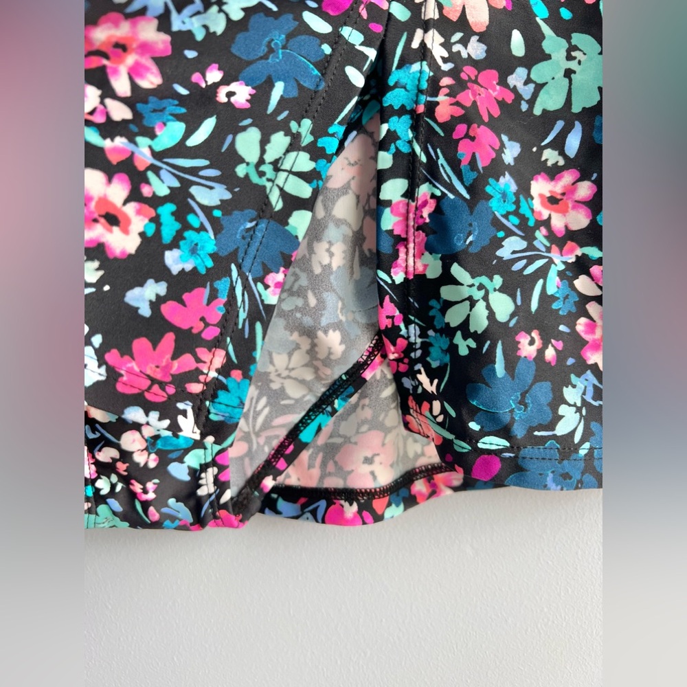 ISLAND ESCAPE Women's Lux Skirtini - Picture 4 of 7